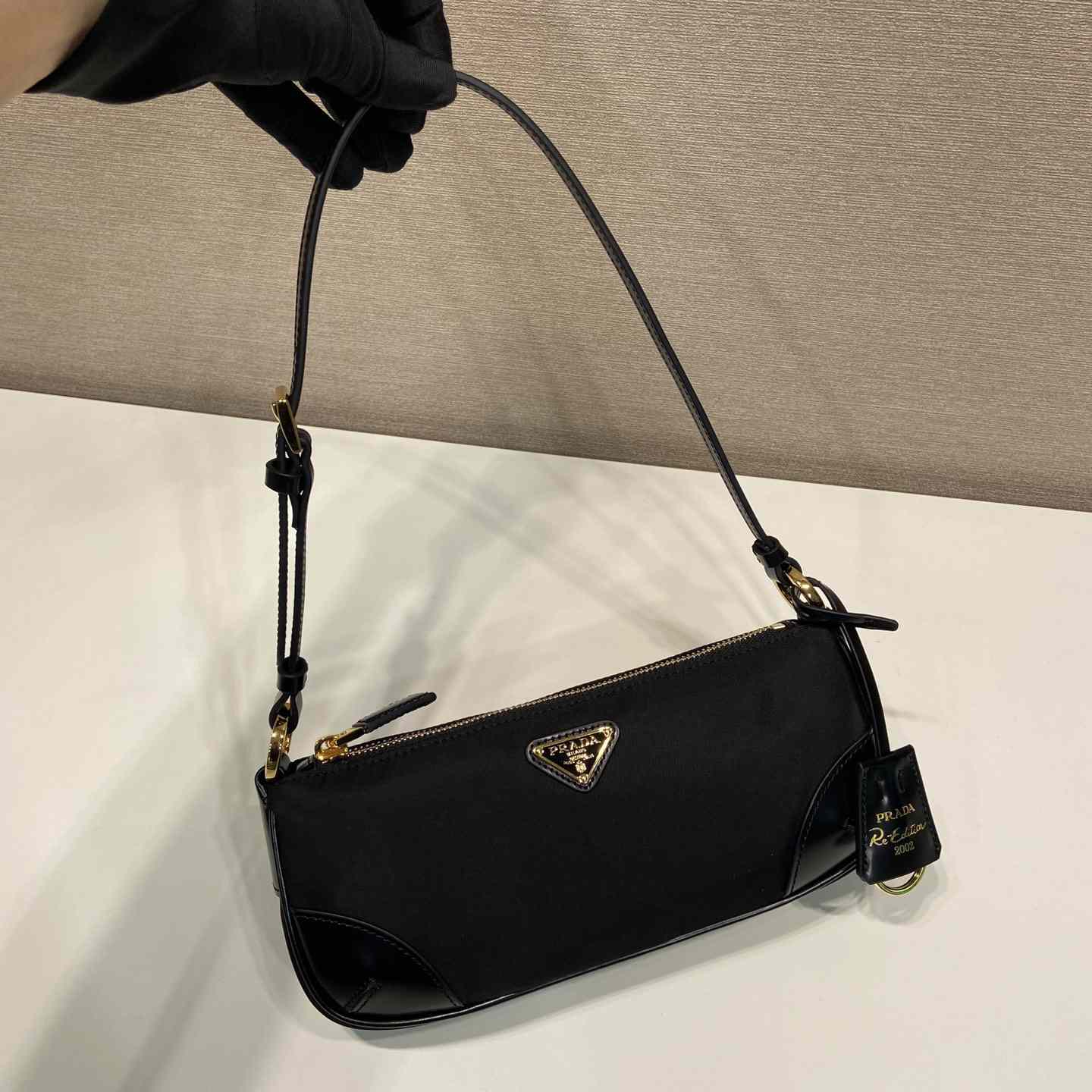 Prada Re-Edition 2002 Re-Nylon And Brushed Leather Shoulder Bag - DesignerGu