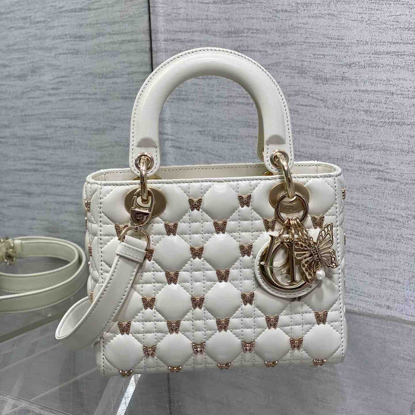 Dior Small Lady Dior Bag - DesignerGu