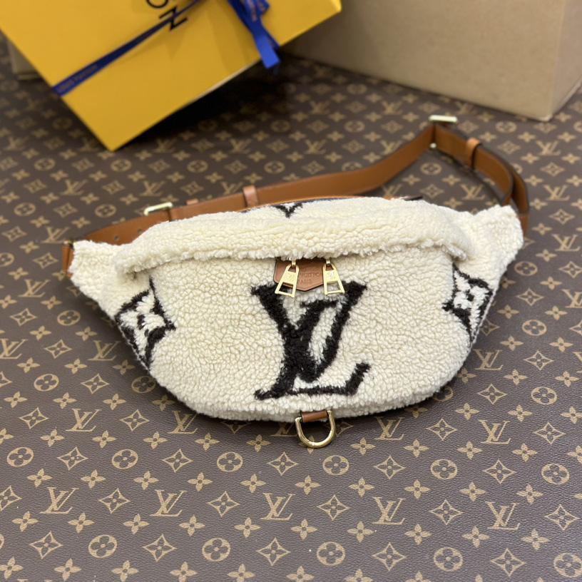 Louis Vuitton LV SKI Bumbag   M23715 - DesignerGu