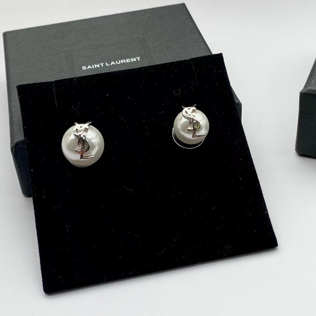 Saint Laurent Cassandre Pearl Earrings In Metal - DesignerGu