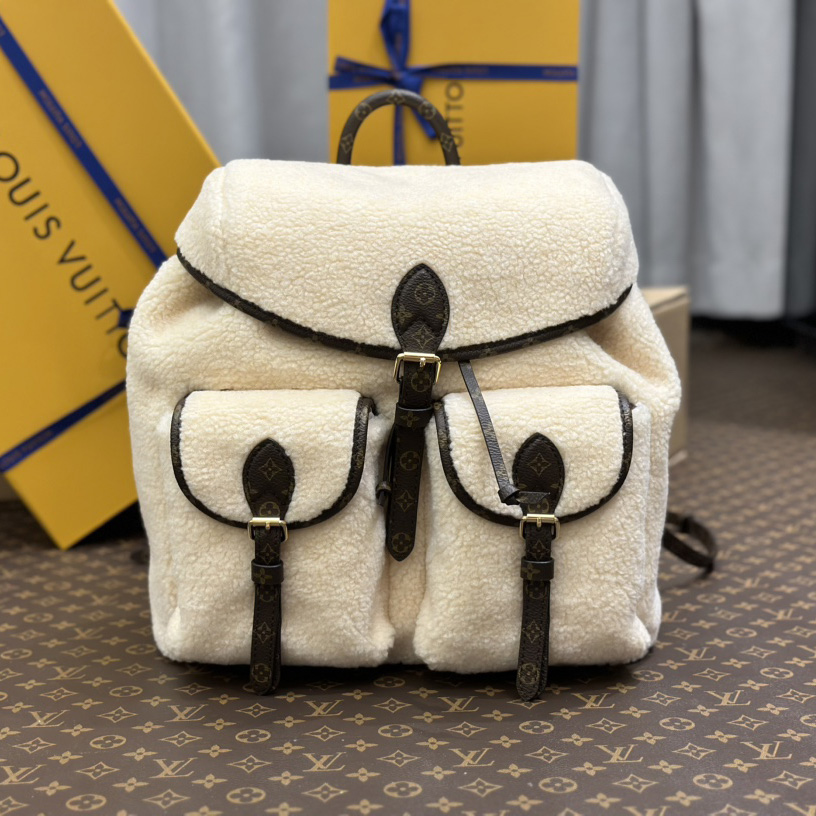 Louis Vuitton LV SKI Backpack   M23384 - DesignerGu