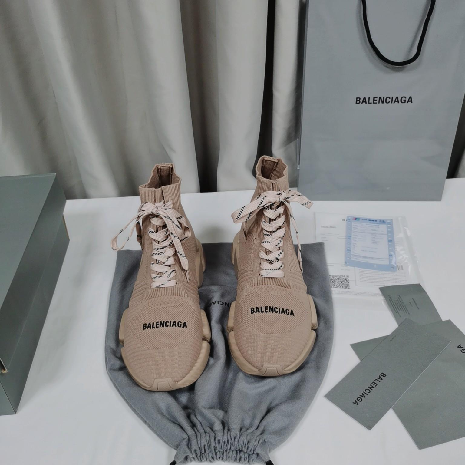 Balenciaga Speed 2.0 Lace Up Shoes - DesignerGu