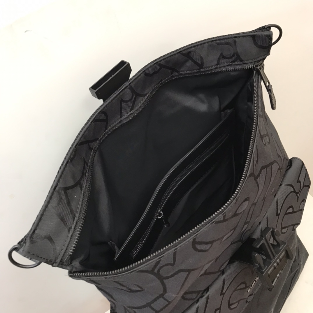 Burberry Orville Backpack - DesignerGu