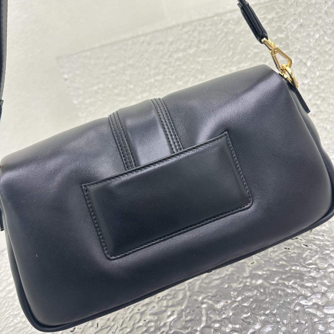 Jacquemus Le Bambimou Puffed Flap Bag - DesignerGu