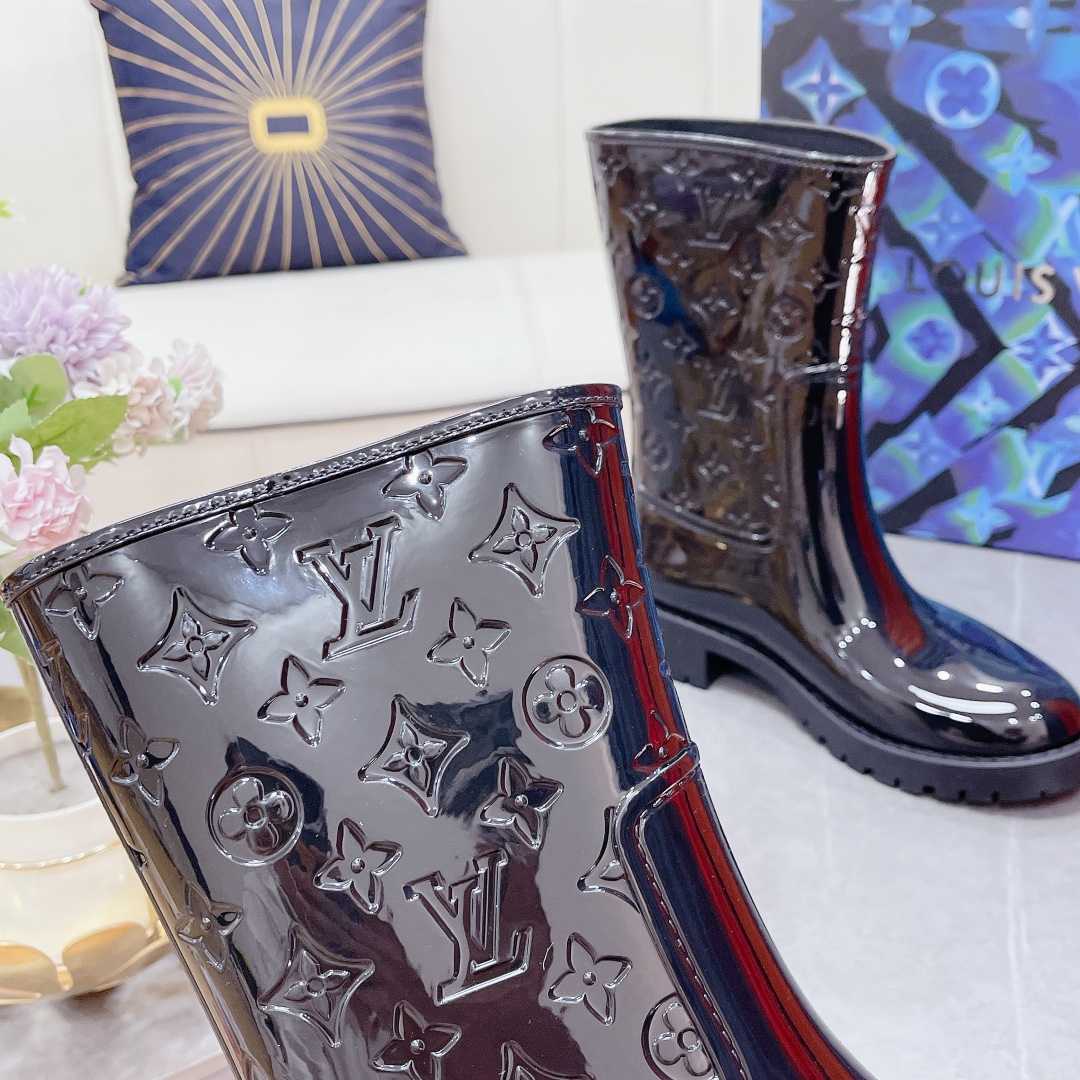 Louis Vuitton Drops Flat Half Boot - DesignerGu