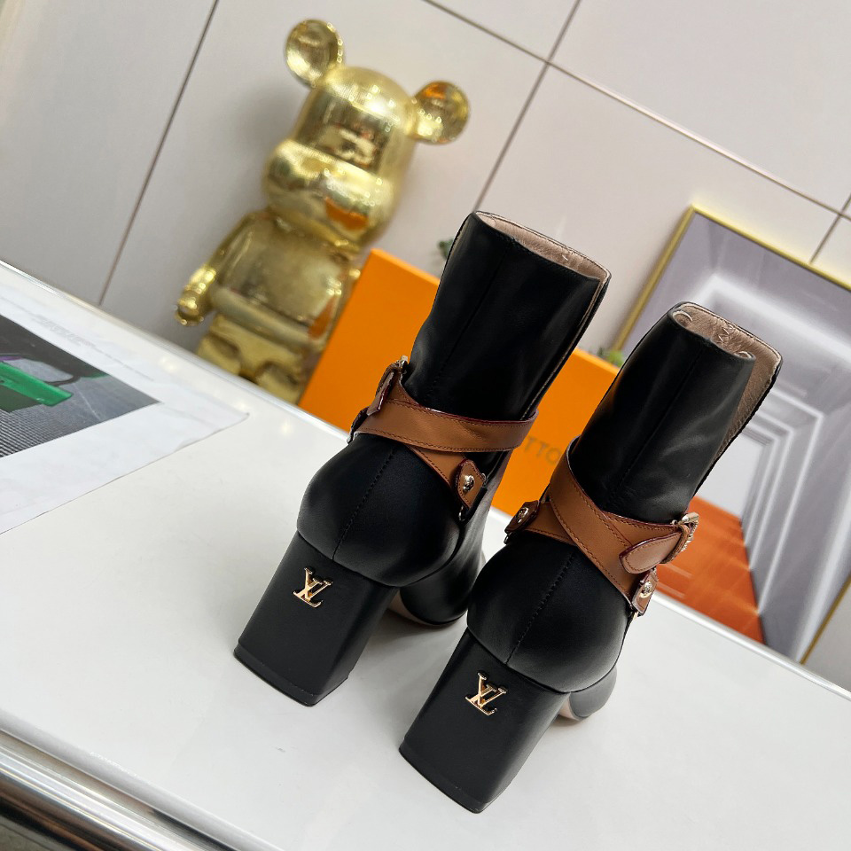 Louis Vuitton Parisienne Ankle Boot - DesignerGu