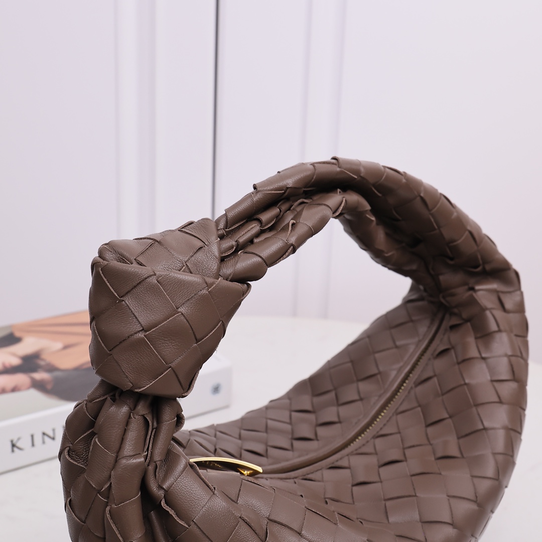 Bottega Veneta Teen Jodie - DesignerGu