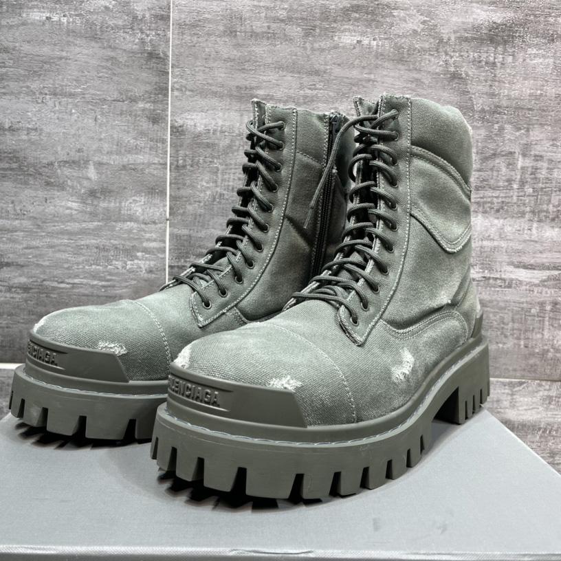 Balenciaga Men's Combat Strike 20mm Boot - DesignerGu