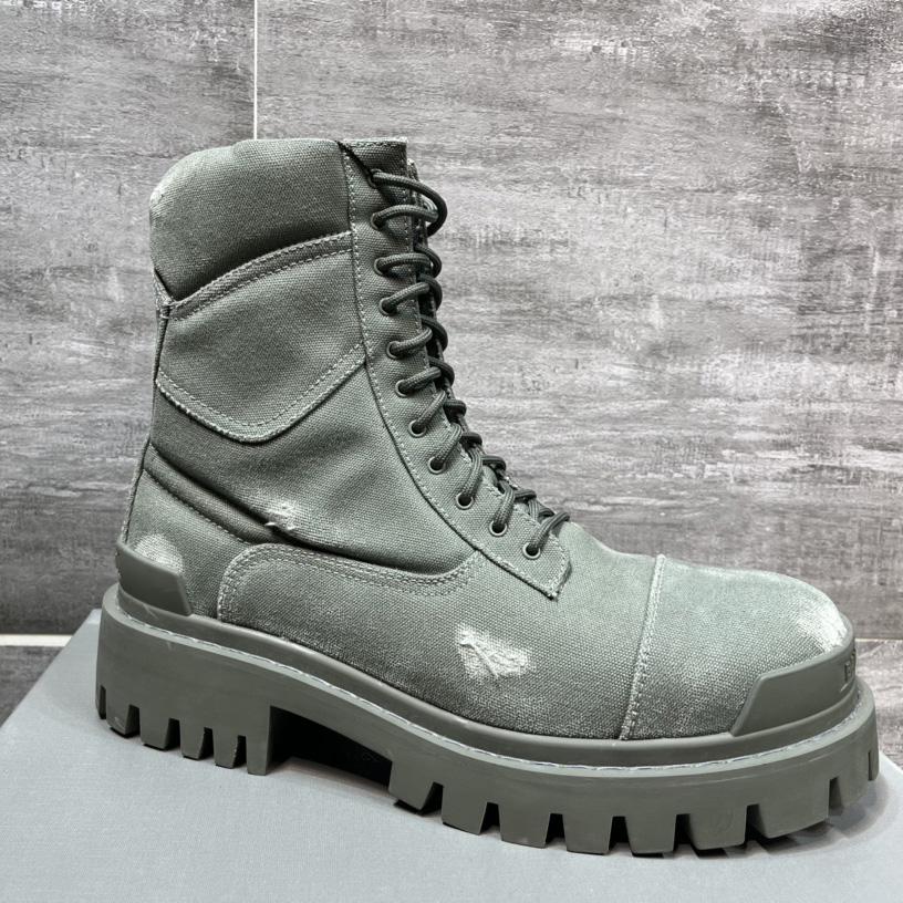 Balenciaga Men's Combat Strike 20mm Boot - DesignerGu