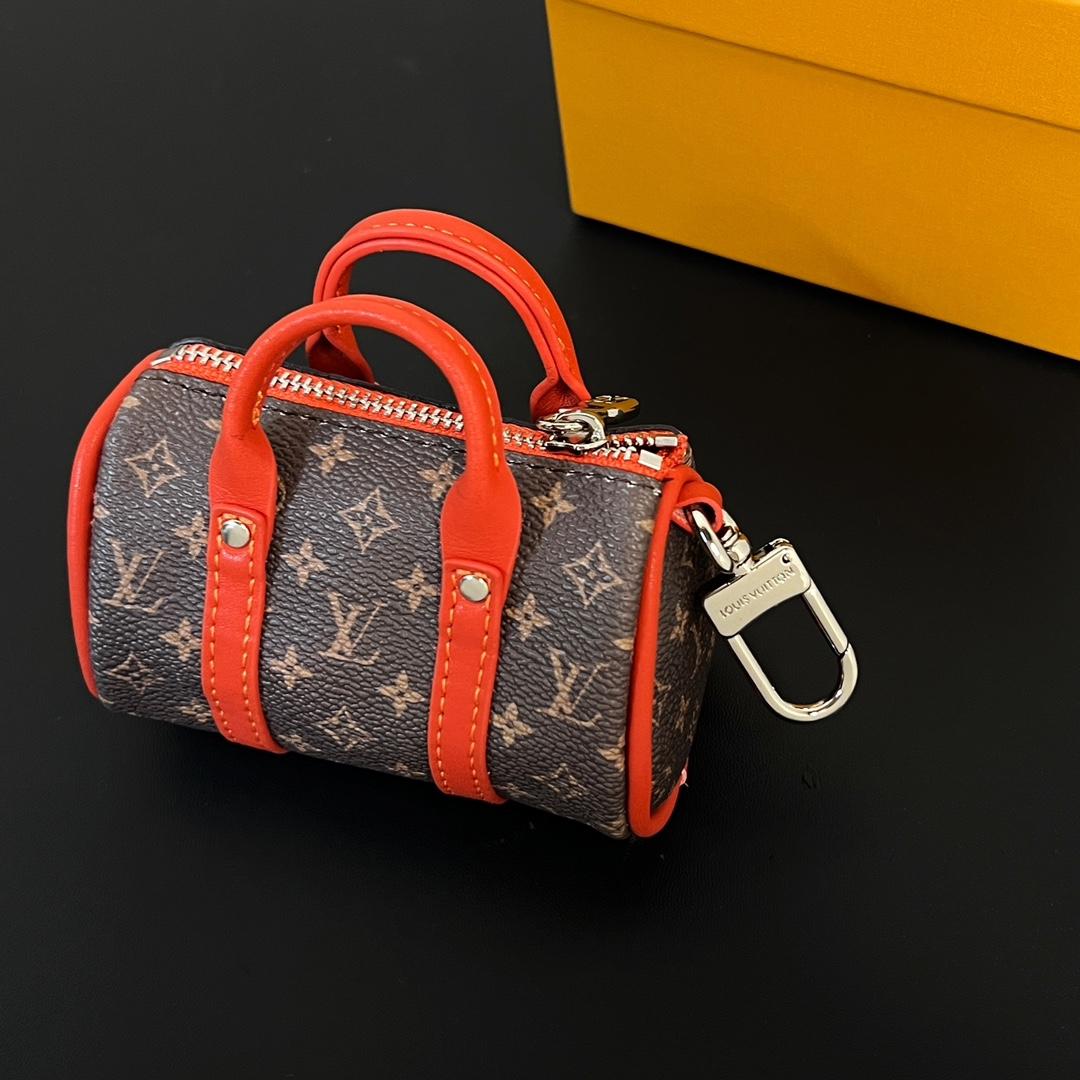 Louis Vuitton LV Colormania Mini Keepall Pouch   M01521 - DesignerGu