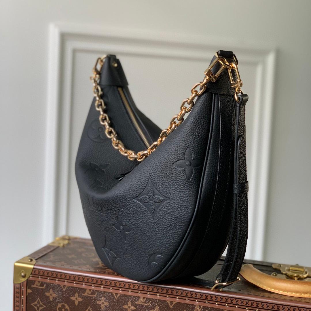 Louis Vuitton Loop Hobo  (38-26-10cm)   M46725 - DesignerGu