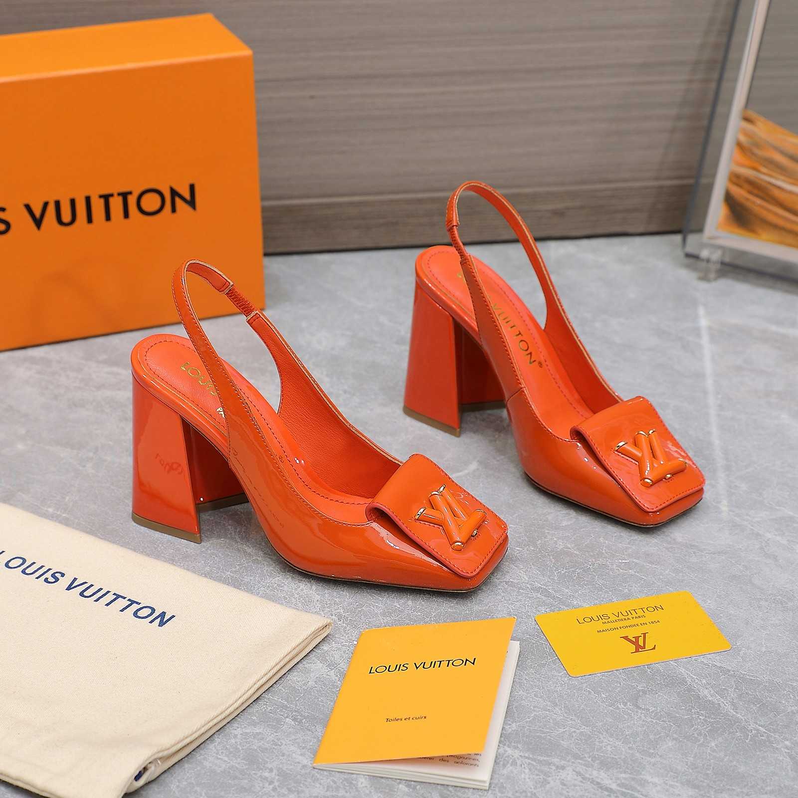 Louis Vuitton Shake Slingback Pump        - DesignerGu