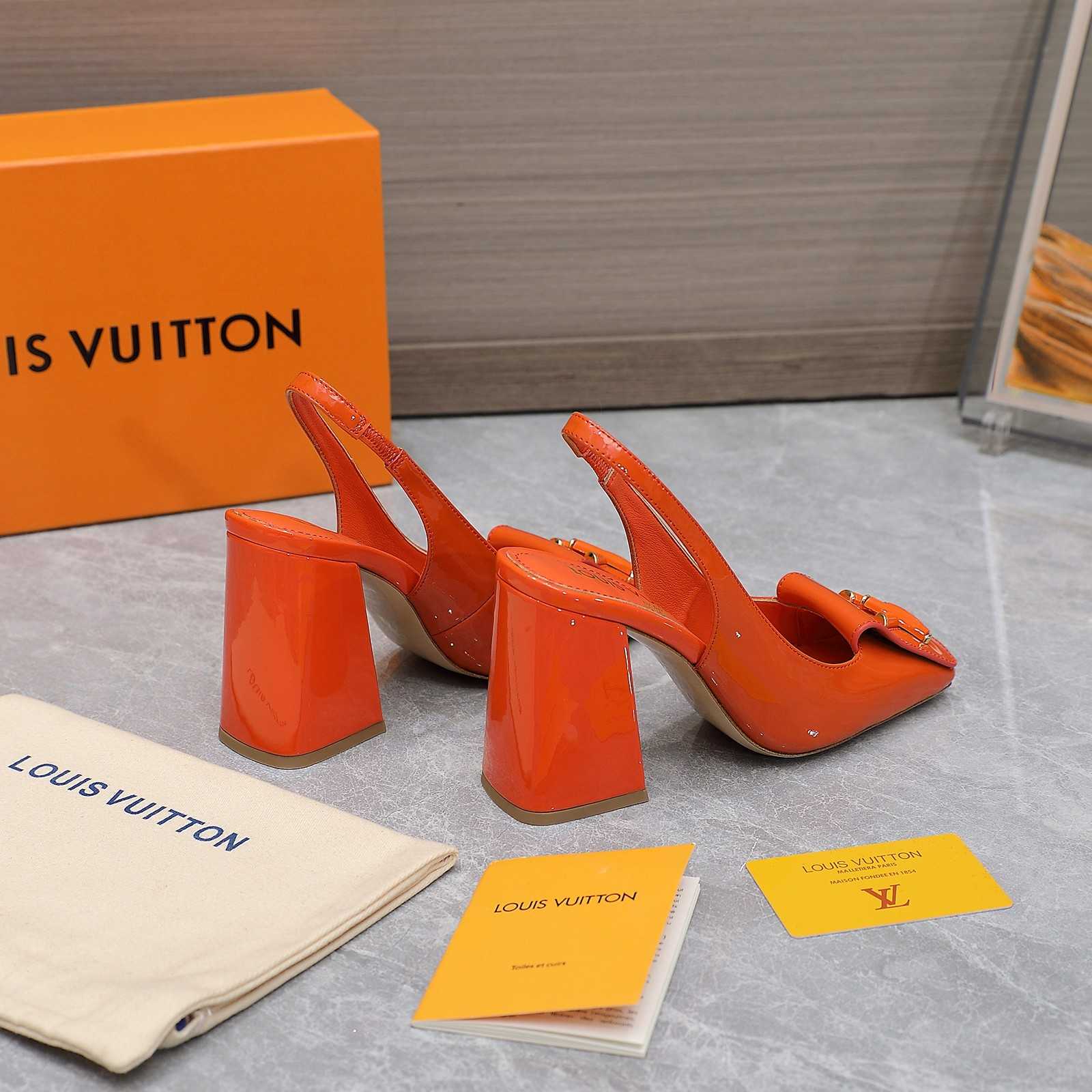 Louis Vuitton Shake Slingback Pump        - DesignerGu