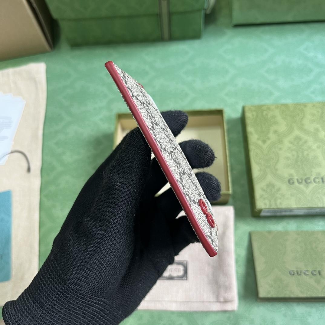 Gucci Card Case With GG Detail - DesignerGu