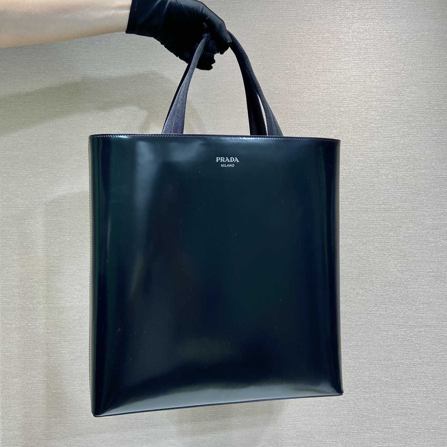 Prada Brushed Leather Tote With Water Bottle - DesignerGu