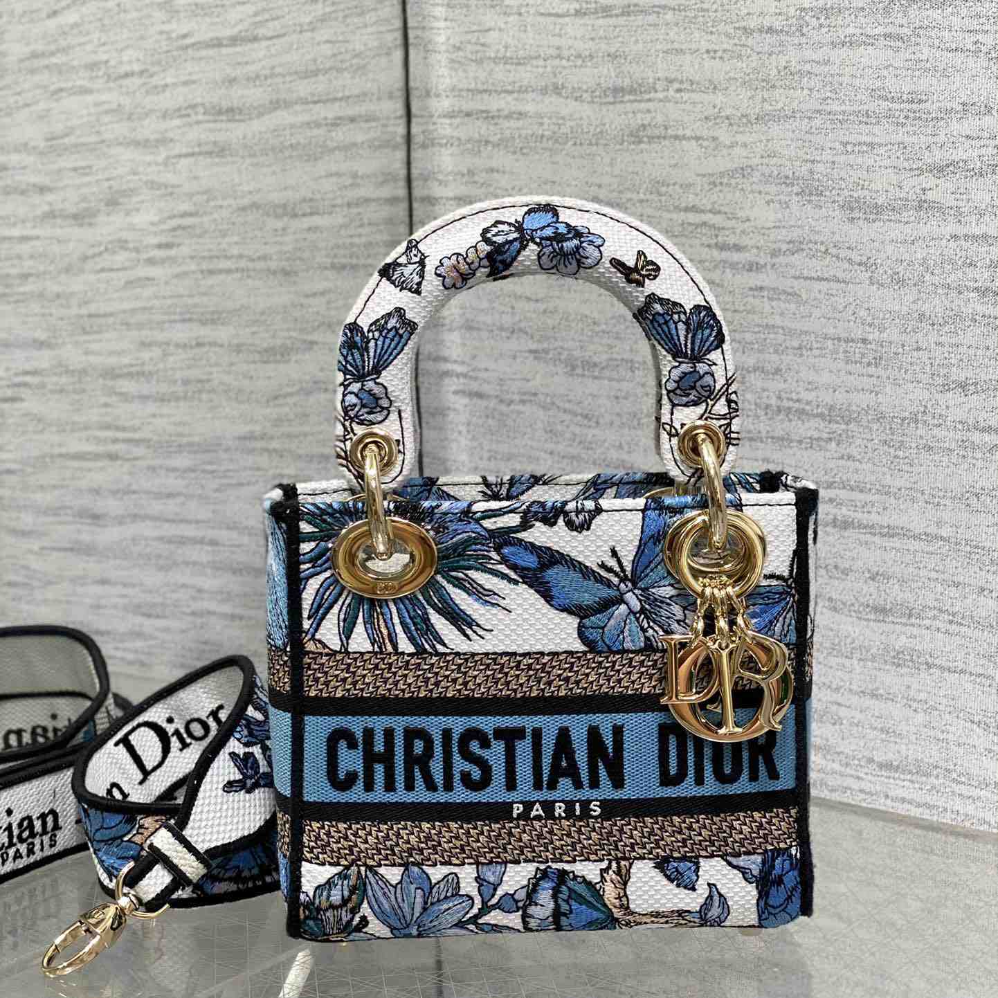 Dior Mini Lady D-lite Bag - DesignerGu