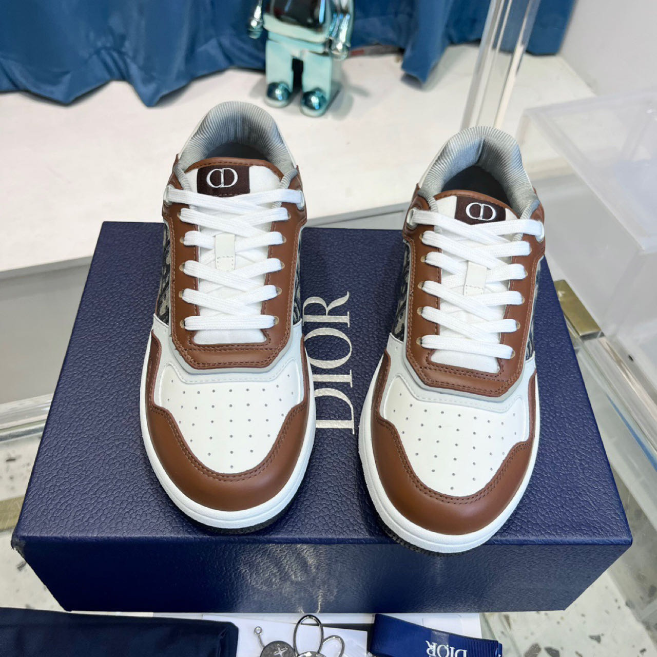 Dior B27 Low-Top Sneaker - DesignerGu