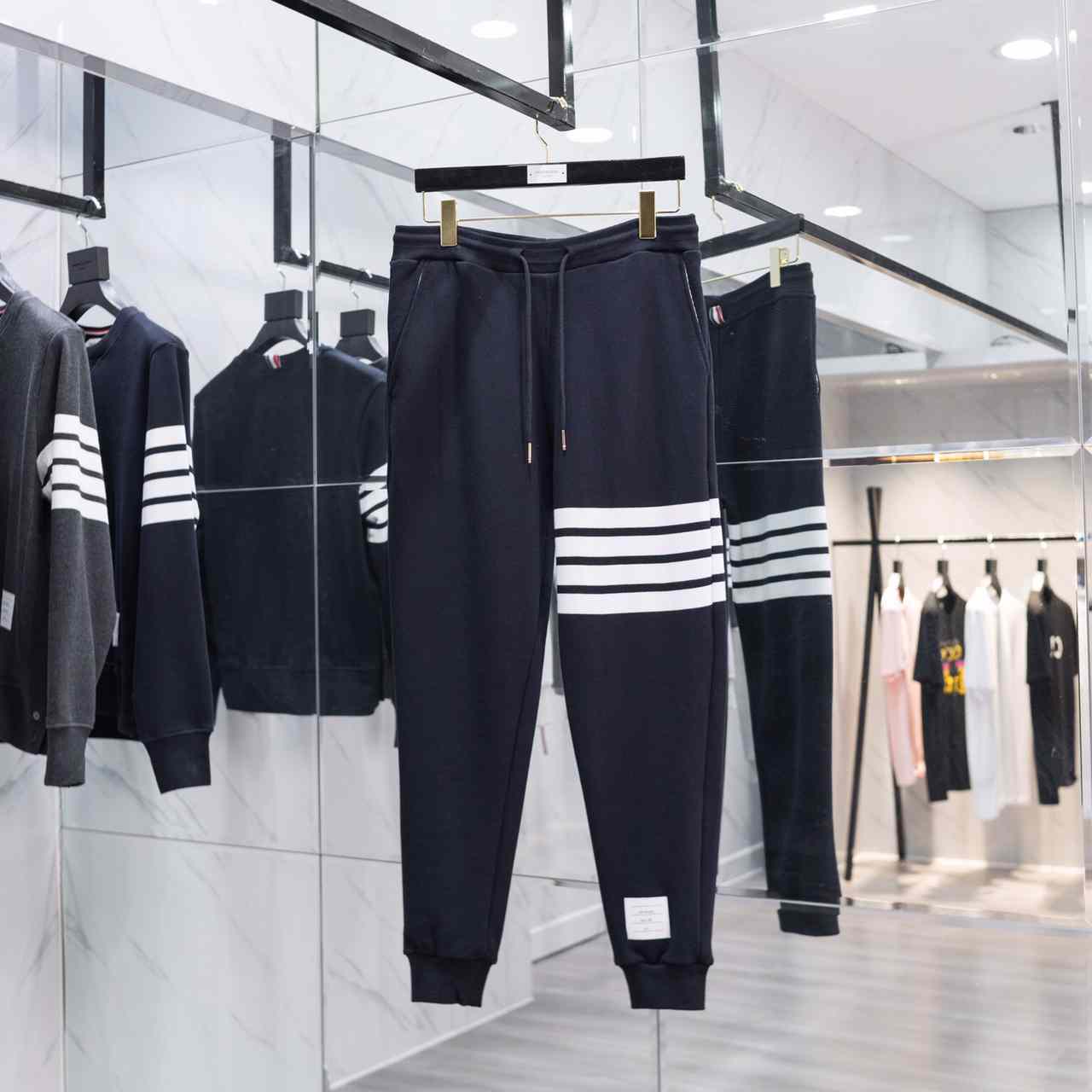 Thom Browne Pants - DesignerGu