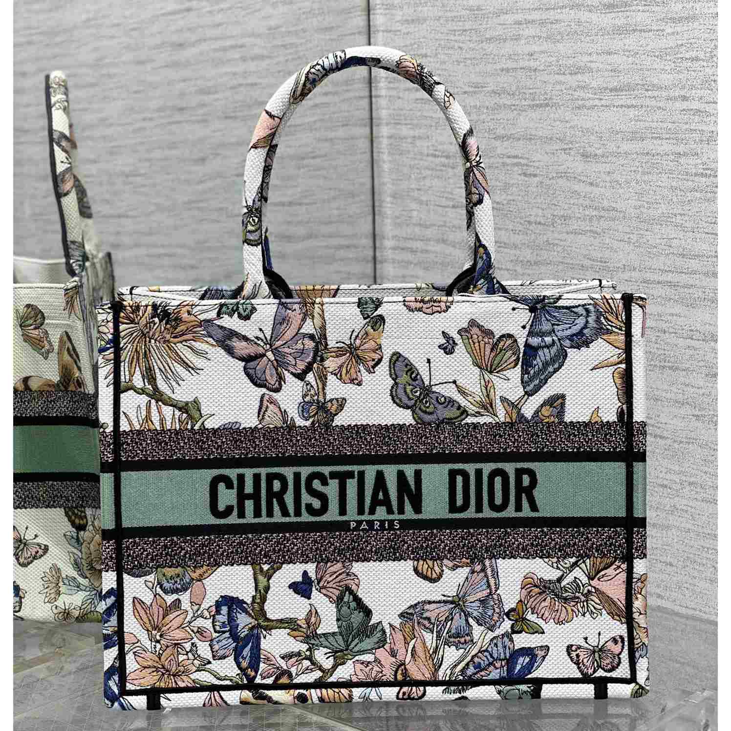 Dior Medium Dior Book Tote - DesignerGu