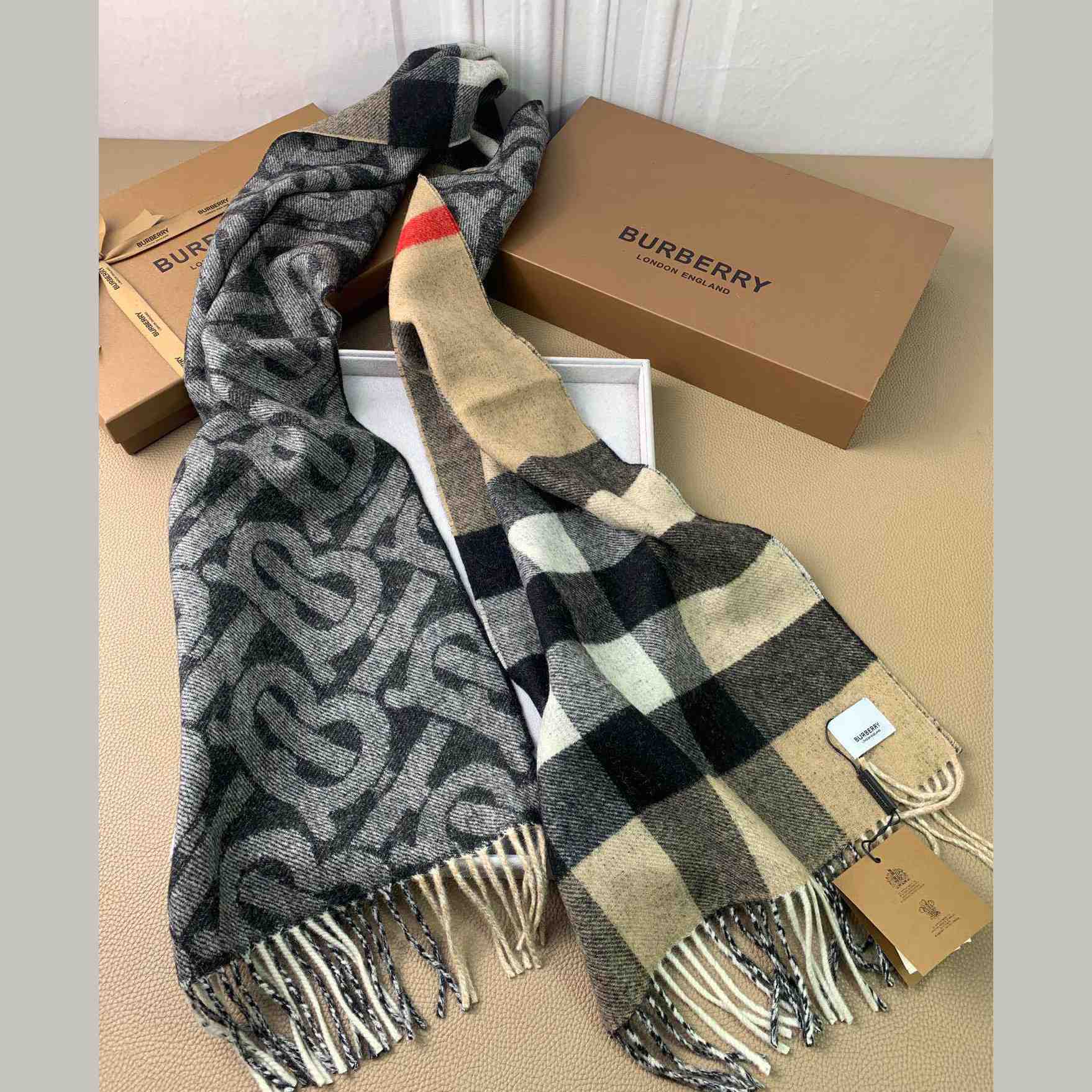 Burberry Check Cashmere Reversible Scarf - DesignerGu