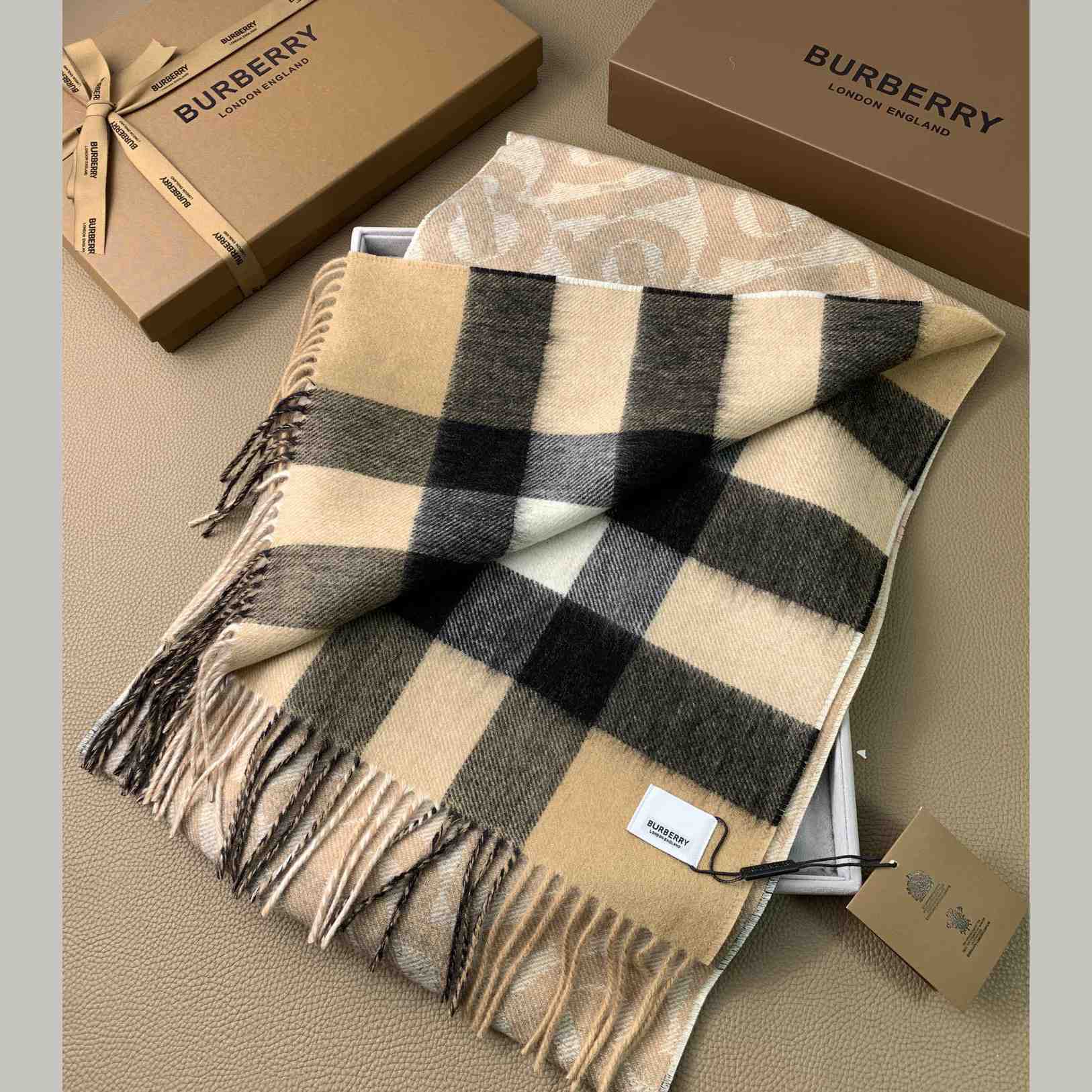 Burberry Check Cashmere Reversible Scarf - DesignerGu