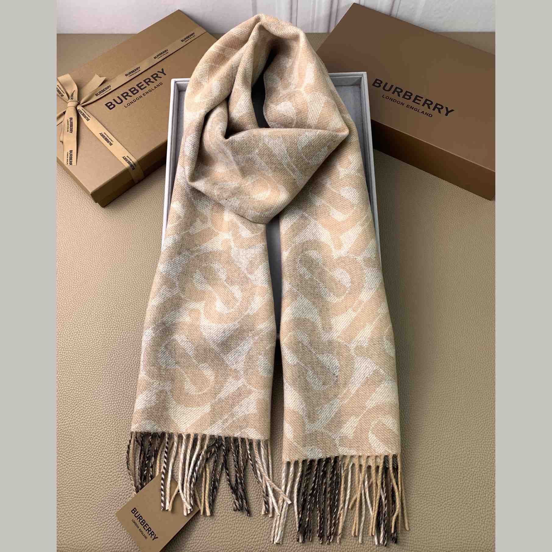 Burberry Check Cashmere Reversible Scarf - DesignerGu