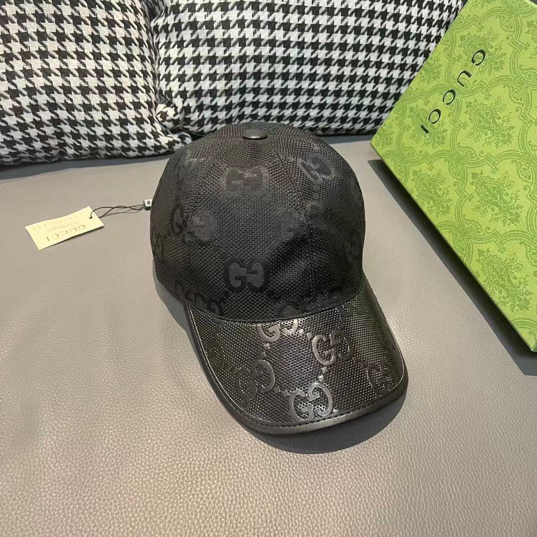 Gucci Jumbo GG Canvas Baseball Hat - DesignerGu