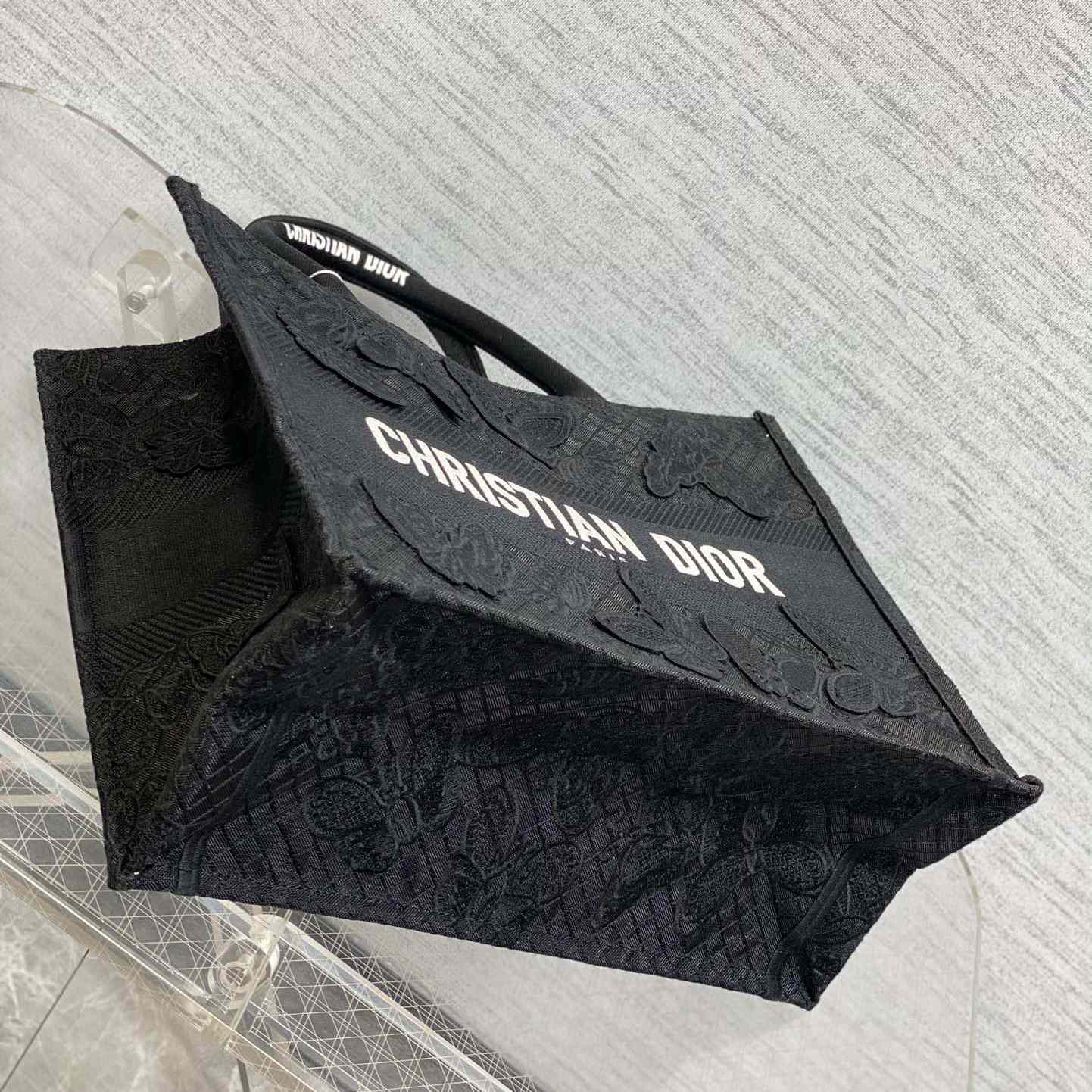 Dior Medium Dior Book Tote - DesignerGu