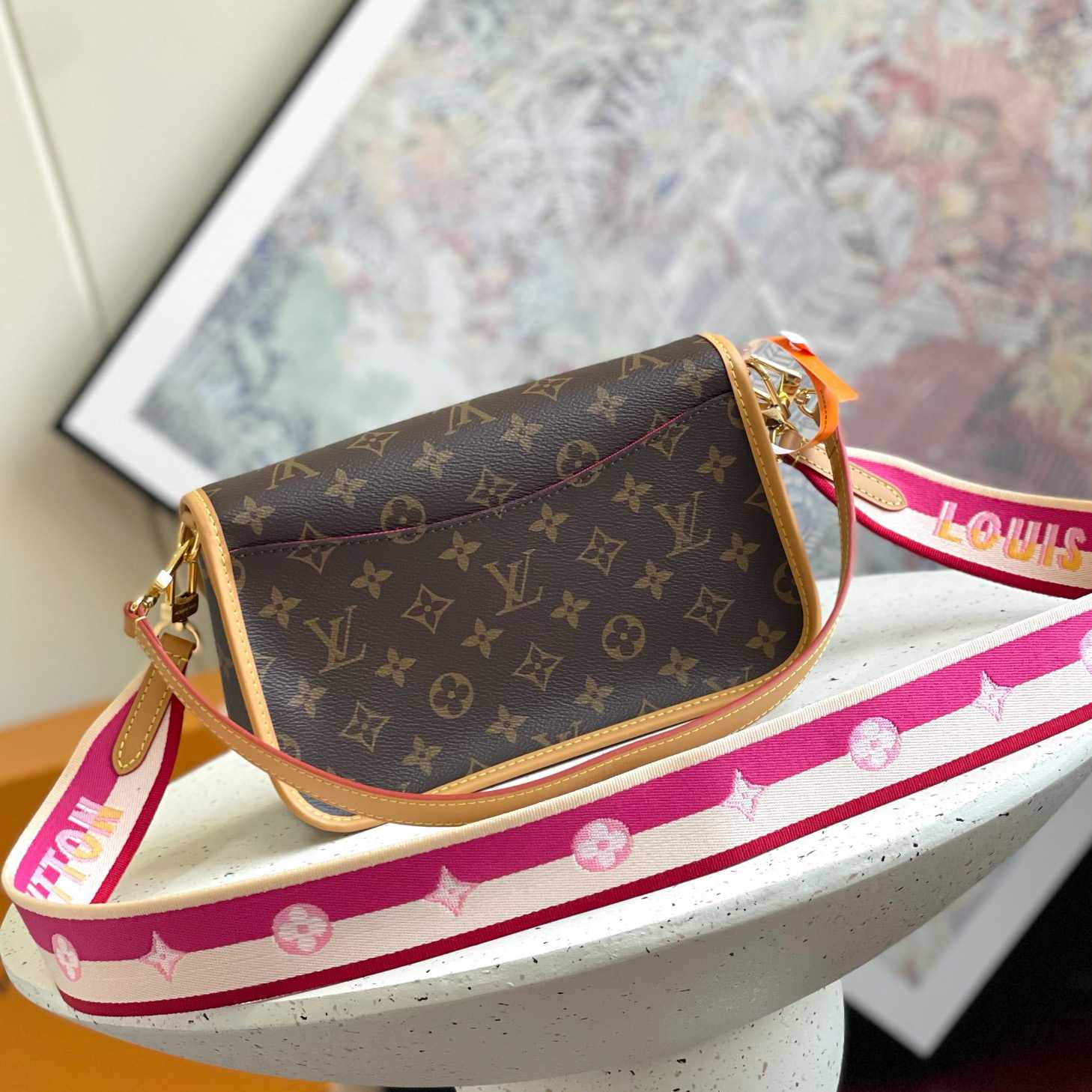 Louis Vuitton Diane    M46049 - DesignerGu