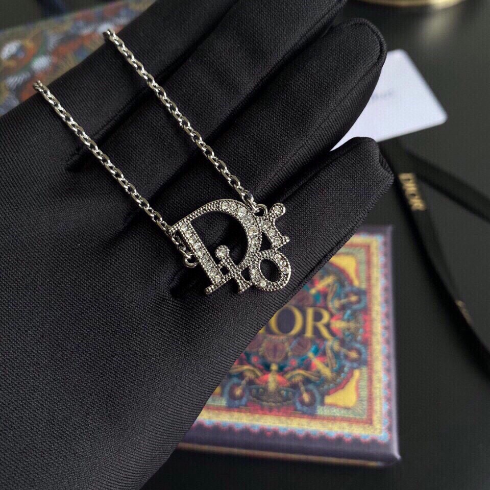 Dior Necklace - DesignerGu