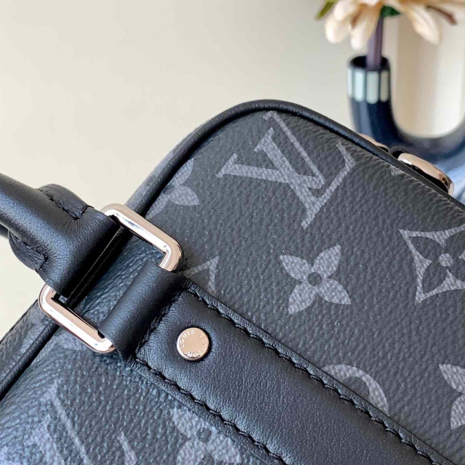 Louis Vuitton Nano Porte Documents Voyage   M82770 - DesignerGu