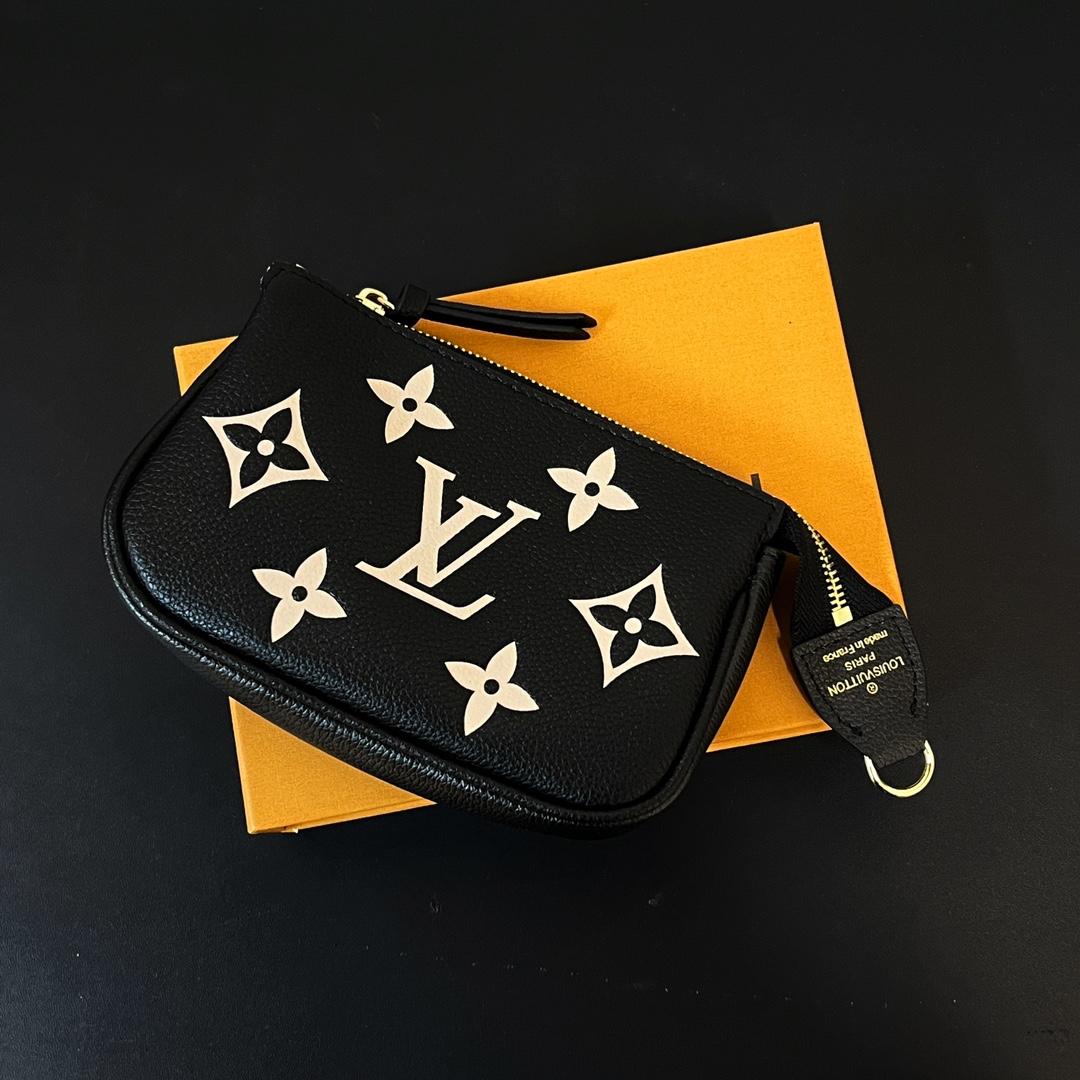 Louis Vuitton Mini Pochette Accessoires    M80732 - DesignerGu