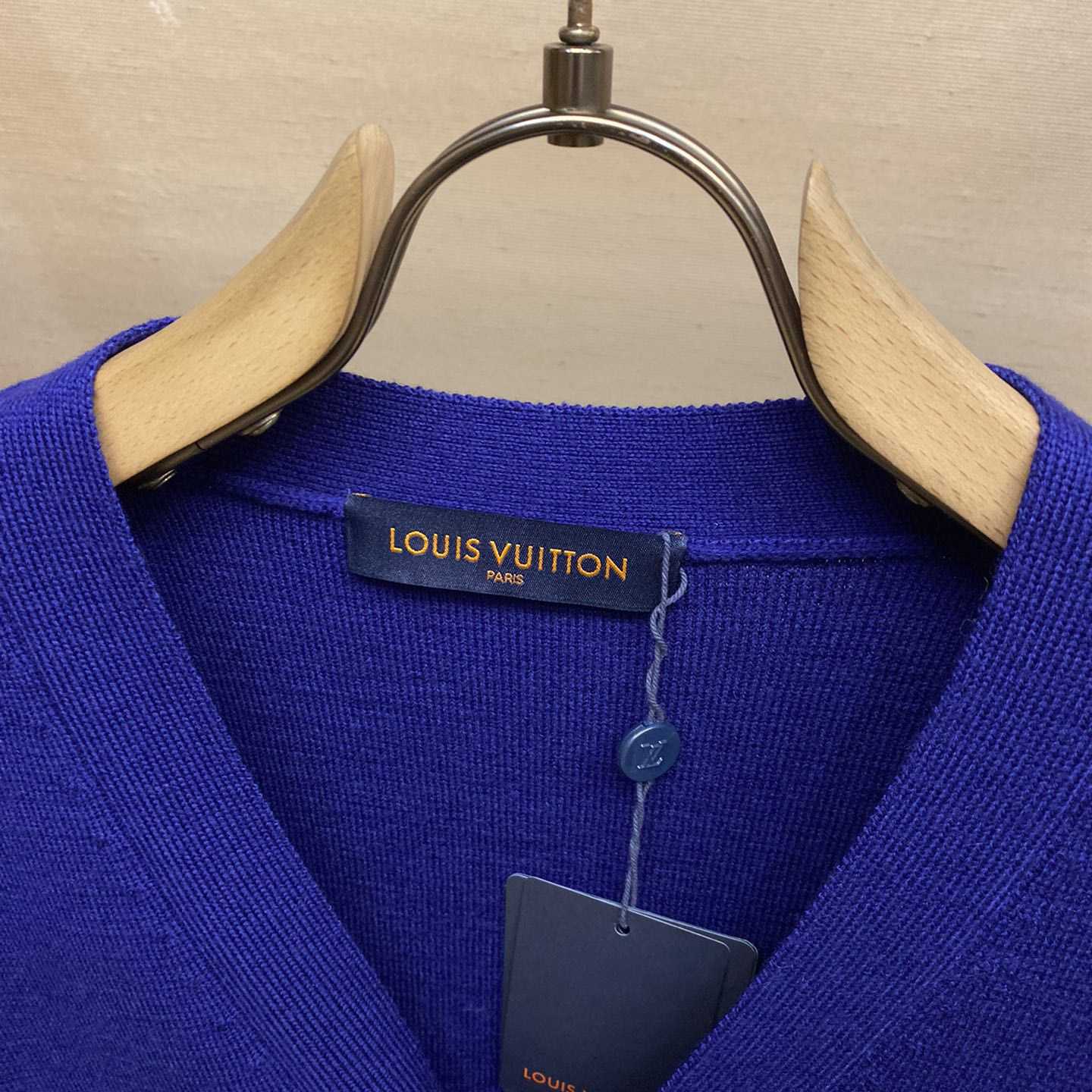 Louis Vuitton Cardigan - DesignerGu