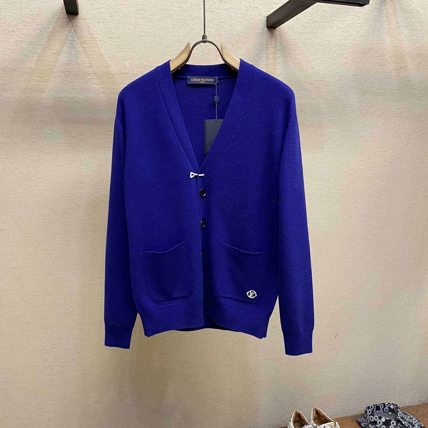 Louis Vuitton Cardigan - DesignerGu