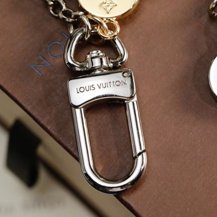 Louis Vuitton Viviennes BFF Chain   M00835 - DesignerGu