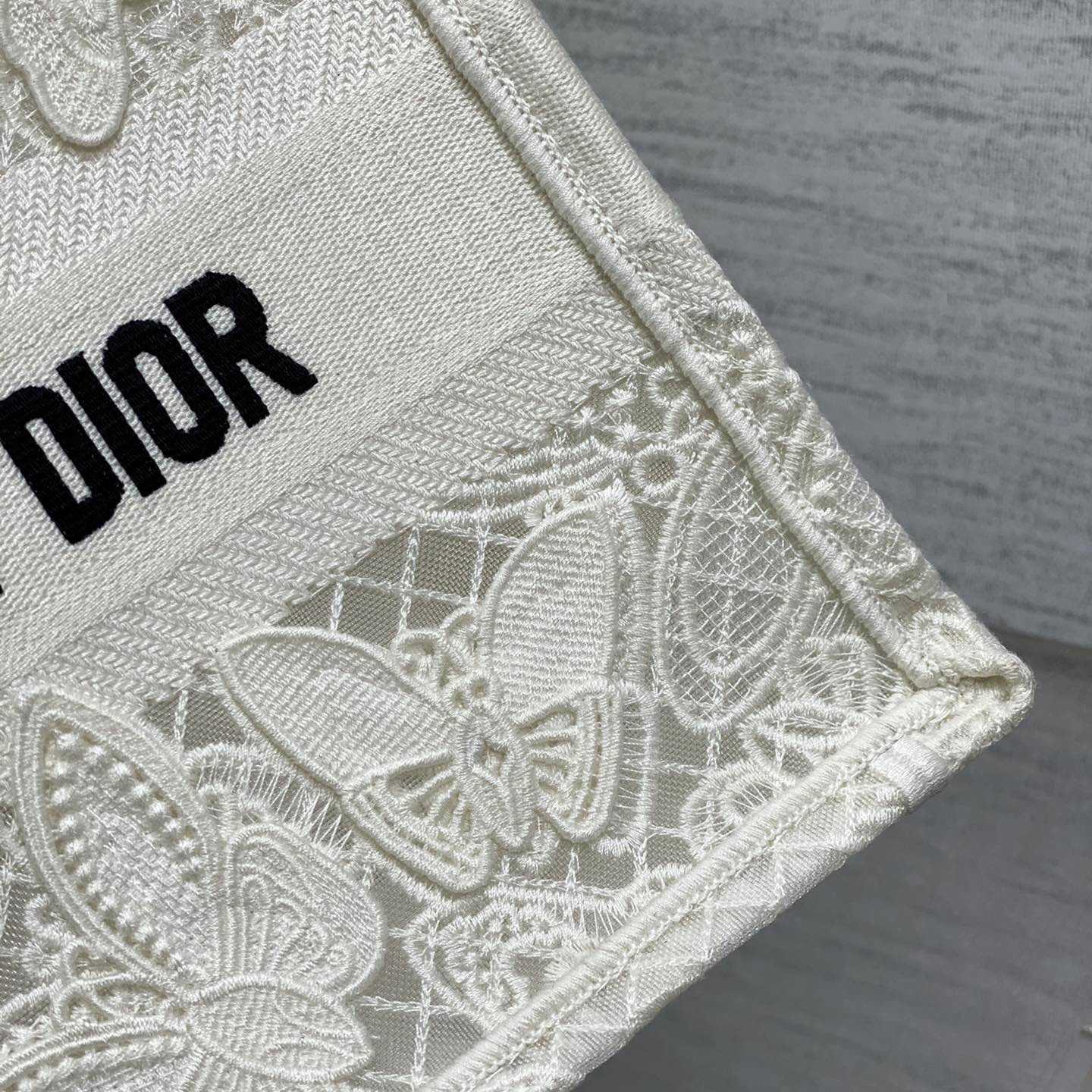 Dior Small Dior Book Tote - DesignerGu