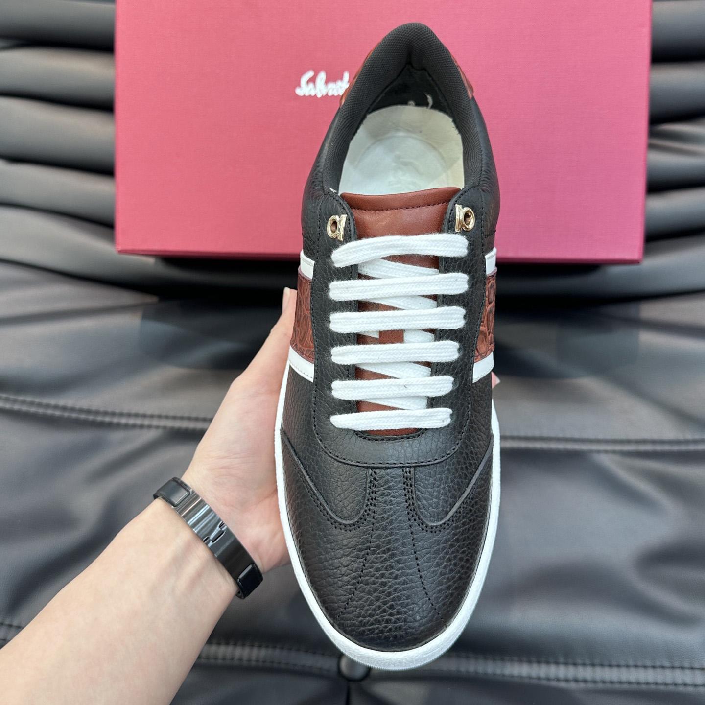 Ferragamo Low Cut Sneaker - DesignerGu