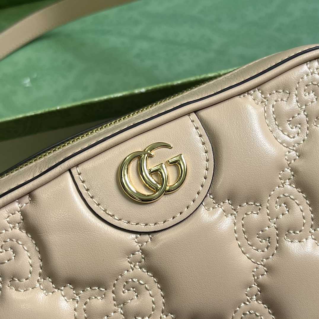 Gucci GG Matelasse Small Bag - DesignerGu