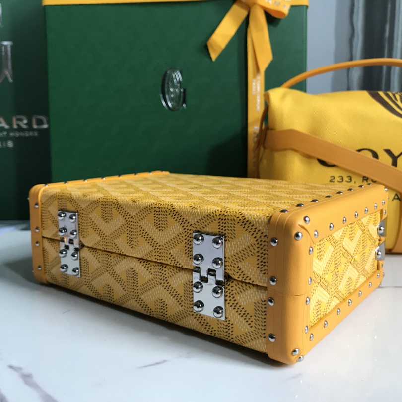 Goyard Minaudière Trunk Bag   - DesignerGu