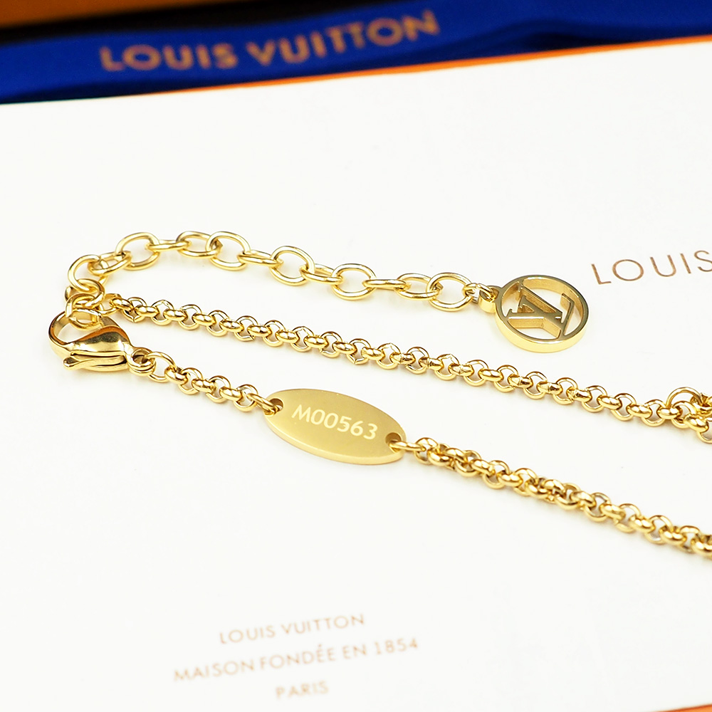 Louis Vuitto LV Locky Bracelet - DesignerGu