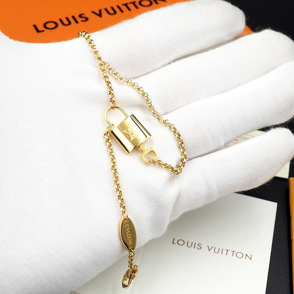 Louis Vuitto LV Locky Bracelet - DesignerGu