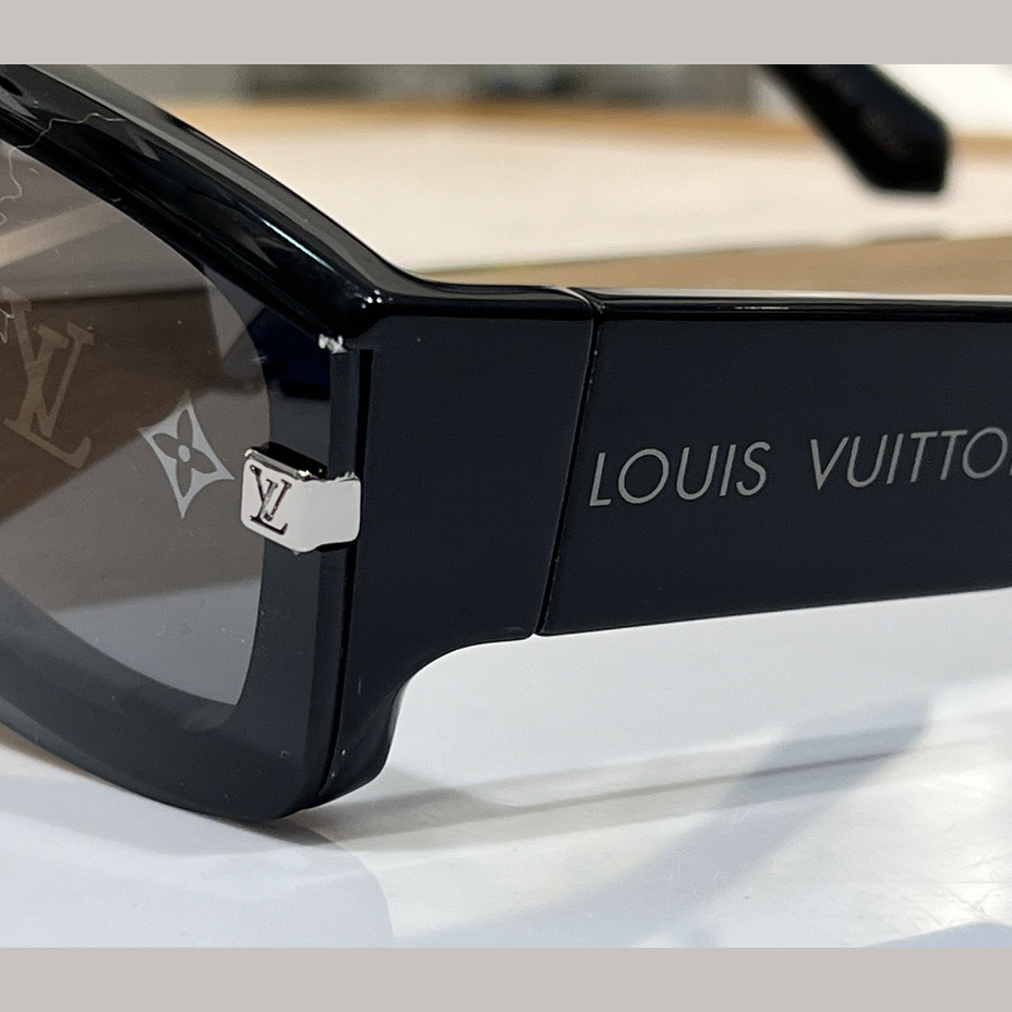 Louis Vuitton LV Speed Mask Sunglasses     Z2057E - DesignerGu