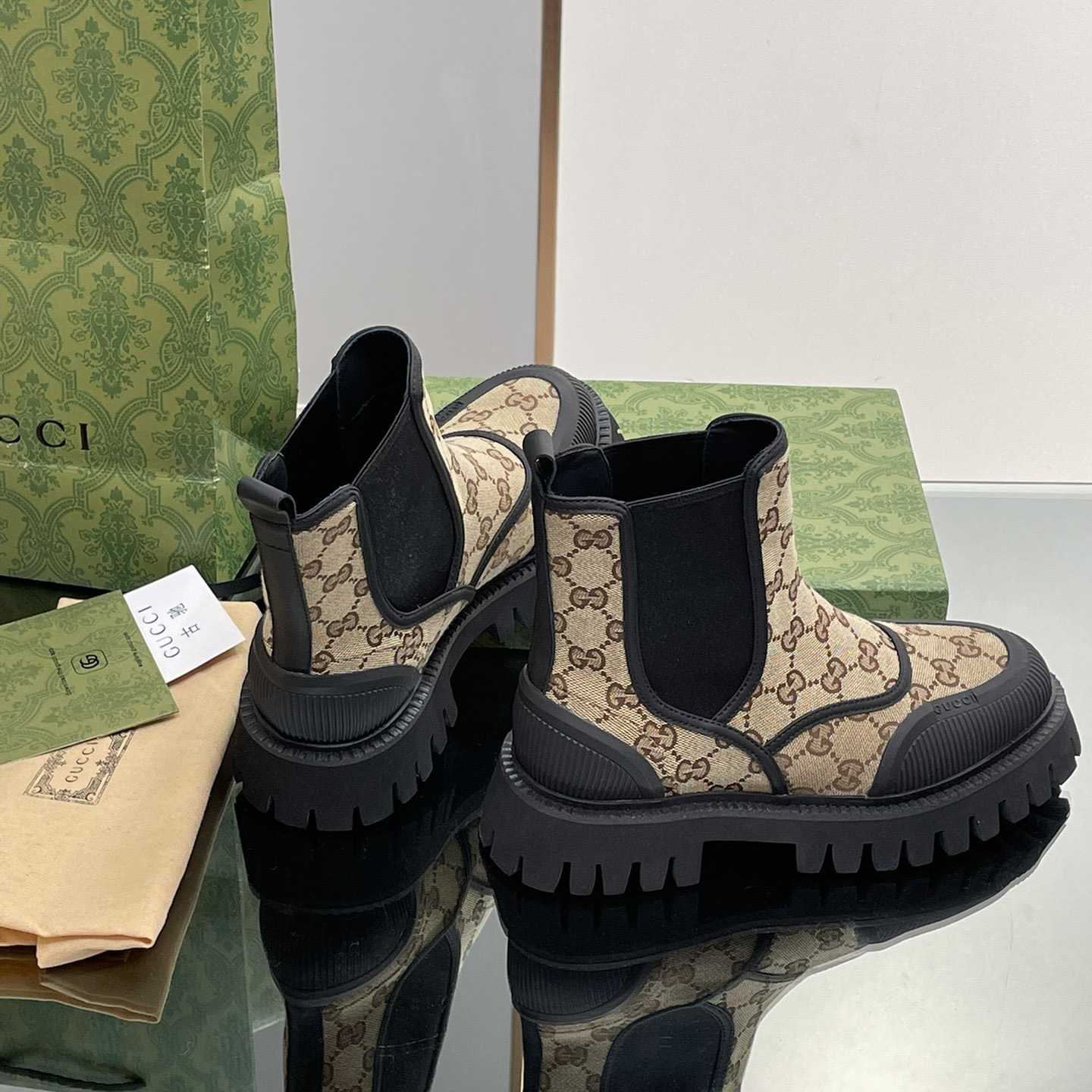 Gucci  GG ankle Boot - DesignerGu