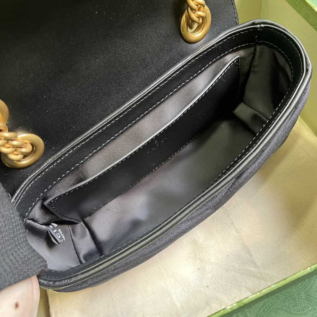 Gucci GG Marmont Mini Shoulder Bag - DesignerGu