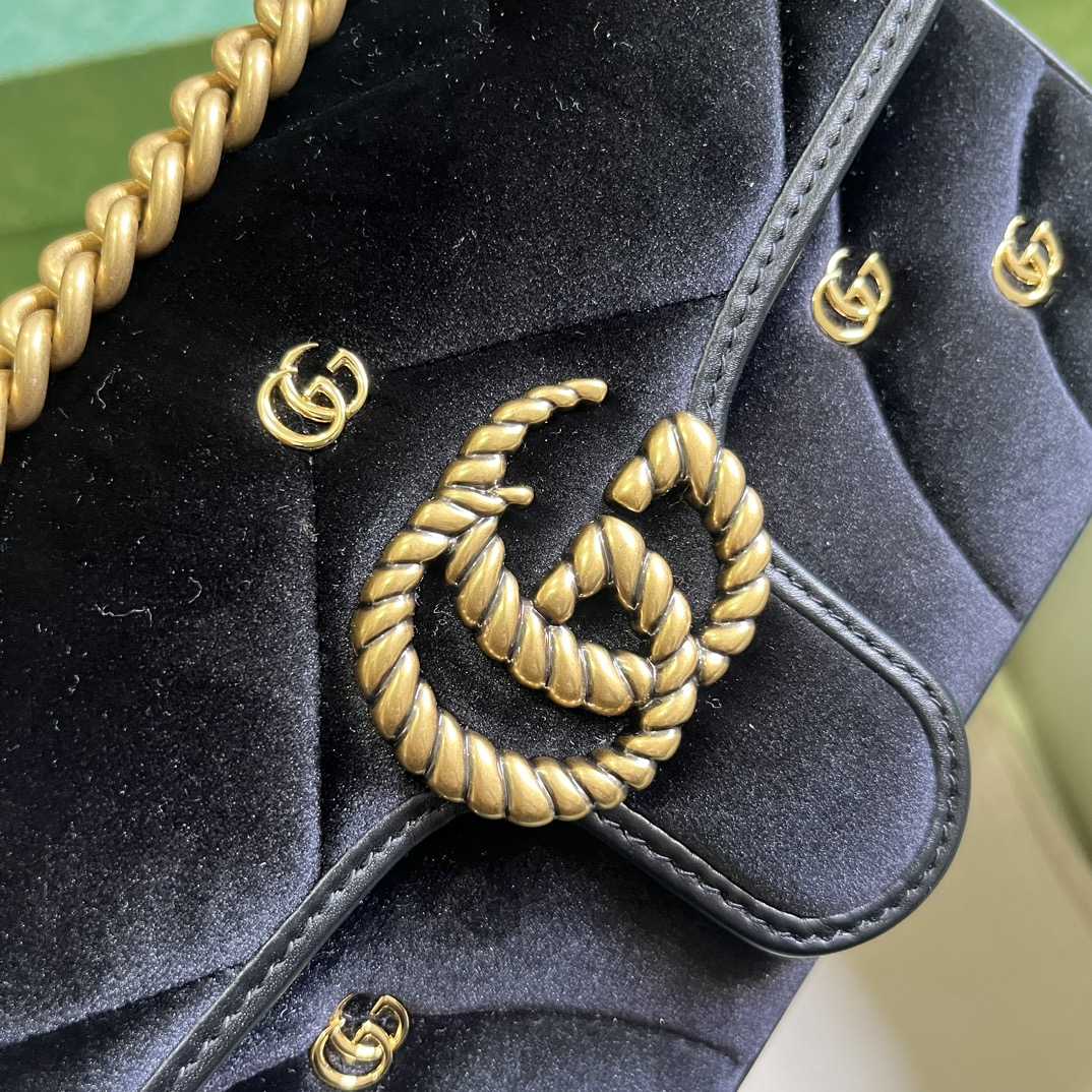 Gucci GG Marmont Mini Shoulder Bag - DesignerGu