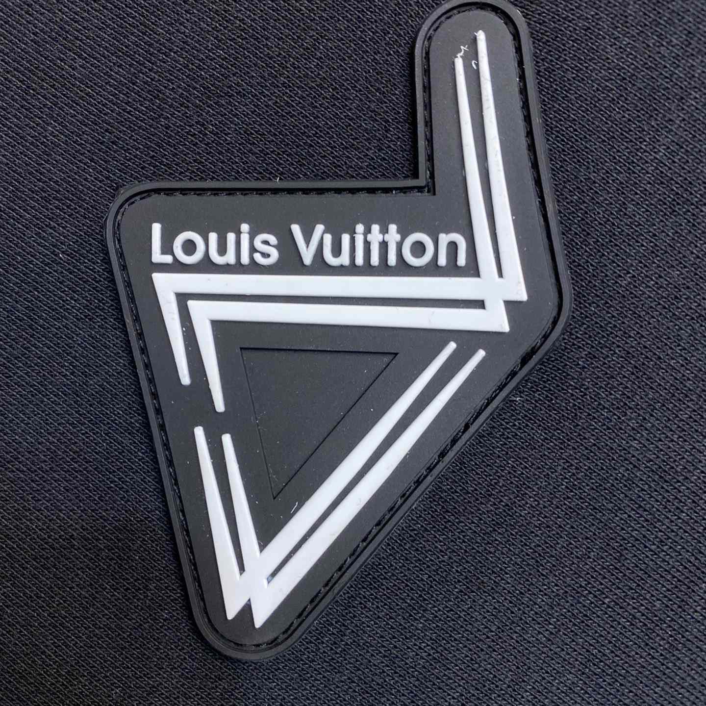 Louis Vuitton Technical Cotton Tracktop    - DesignerGu