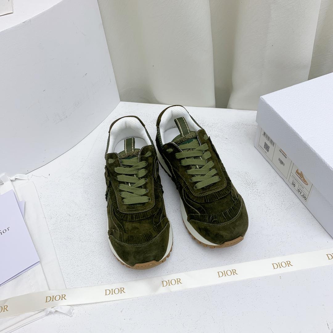 Dior C'est Dior Sneaker  - DesignerGu