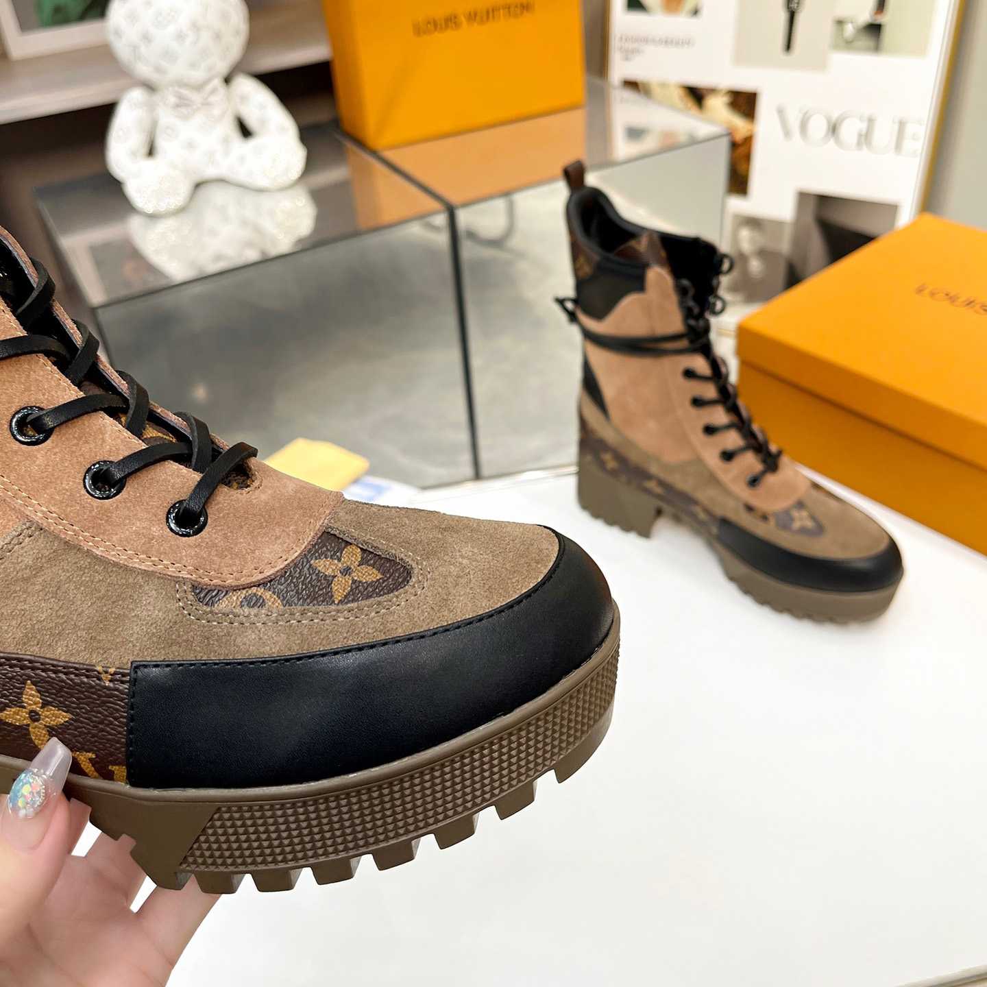 Louis Vuitton Laureate Desert Boots  - DesignerGu