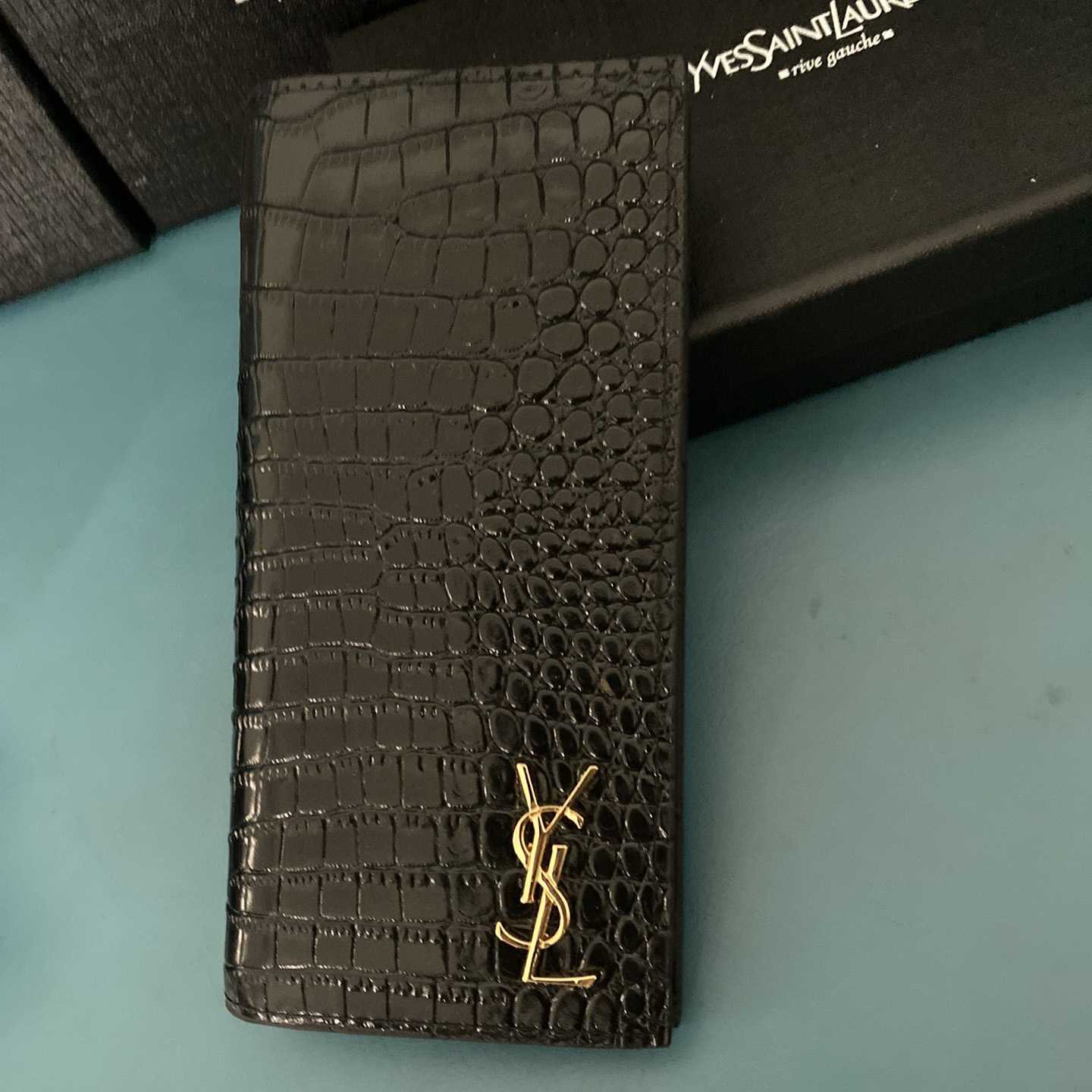 Saint Laurent Monogram Embossed Pouch  (18-12-2.5cm) - DesignerGu