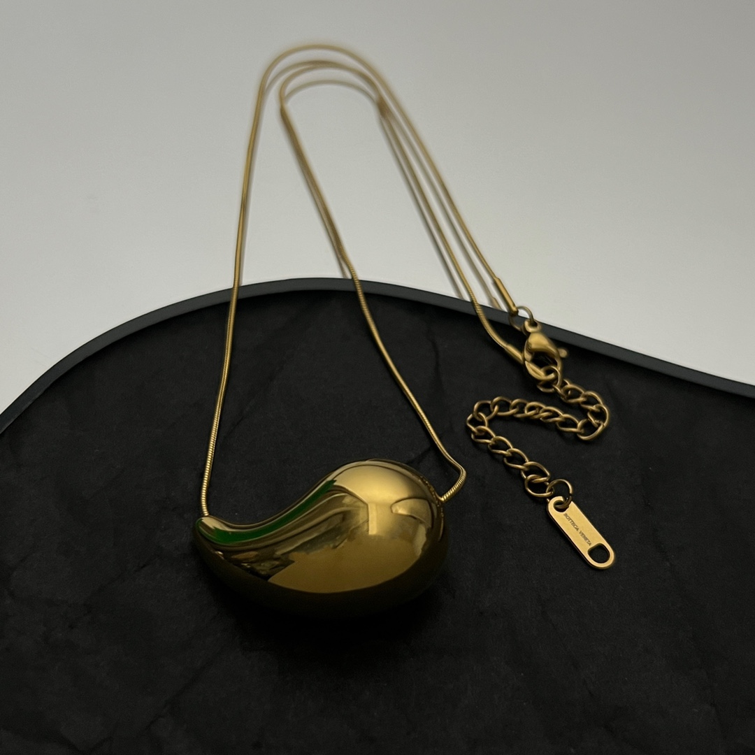 Bottega Veneta Drop Pendant Necklace - DesignerGu